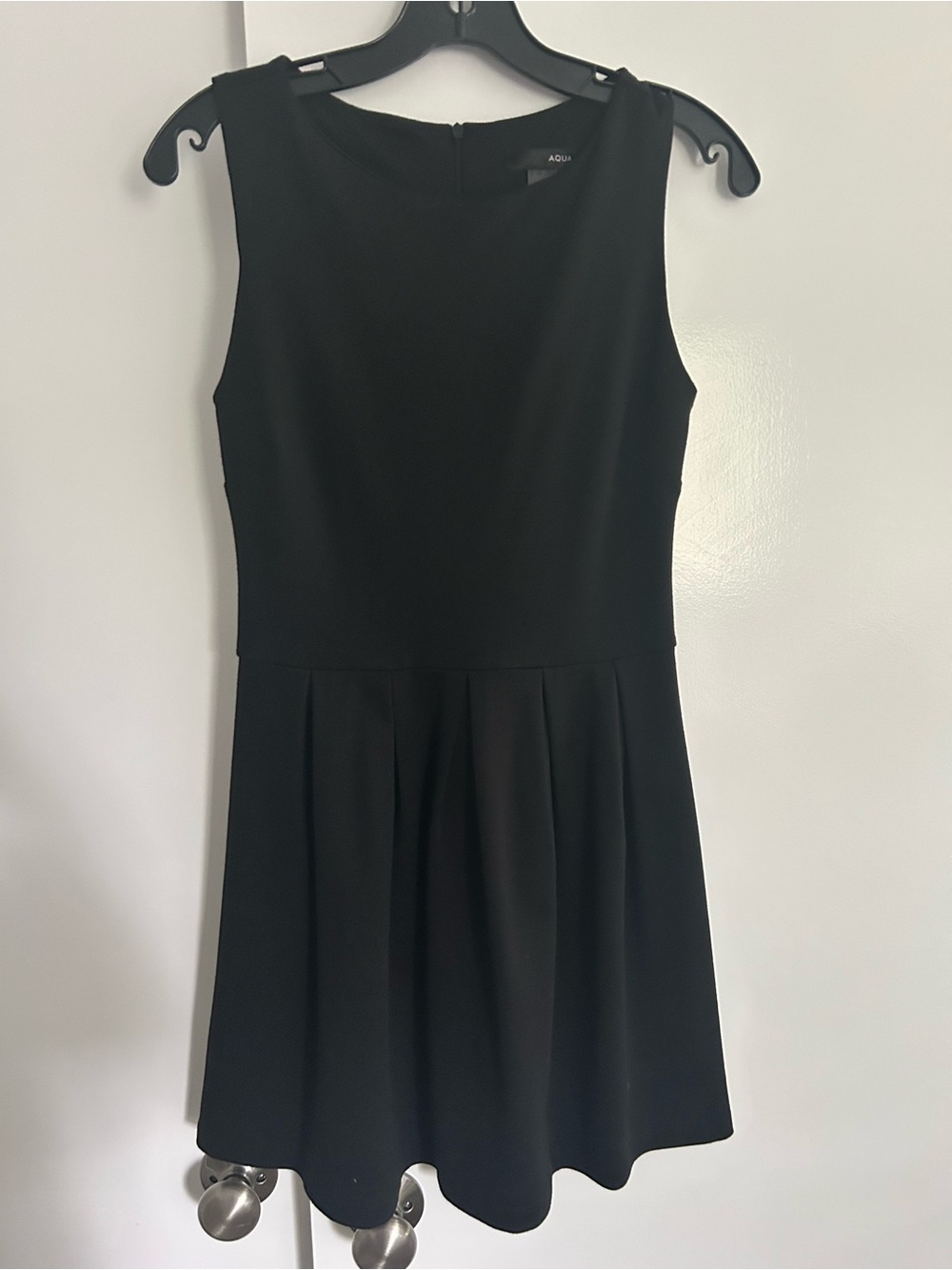 Bloomingdale’s Aqua Black Sleeveless Classic Fit-and-Flare Dress - size S small